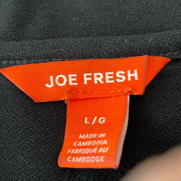 Black shirt with flared sleeves - Picture 4 of 5